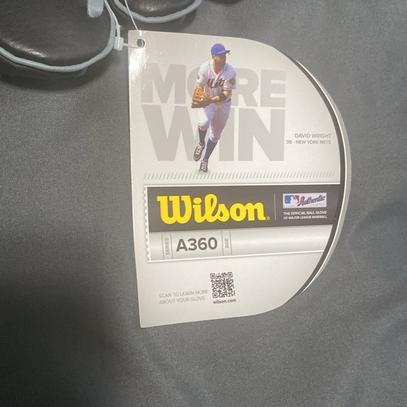 NWT Wilson A360 Youth Black Baseball Glove - Picture 4 of 7